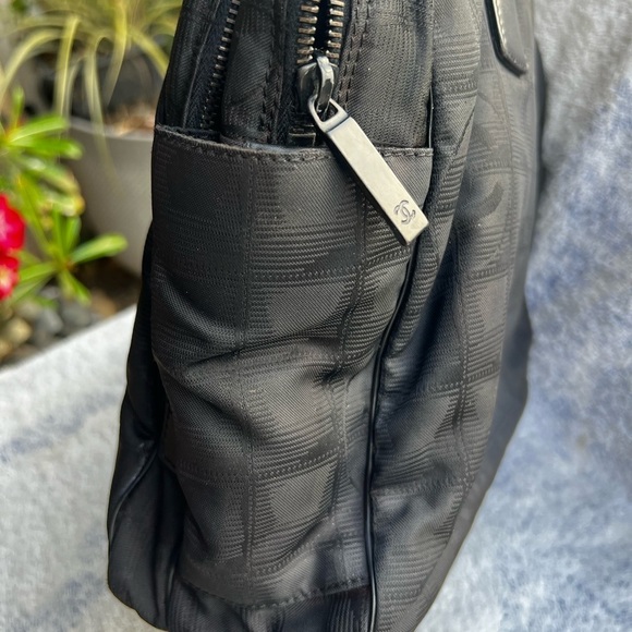 Chanel Travel Line Tote - Picture 4 of 7